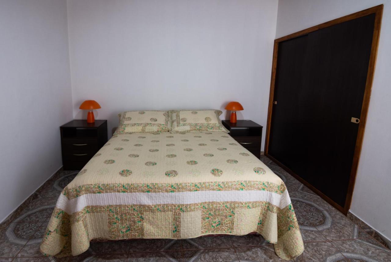 Departamento Casimiro-Nuevo Amplio En Zona Centro Apartment Ел Калафате Екстериор снимка
